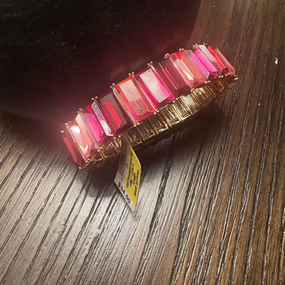 NEW INC International Concepts Stretch Bracelet